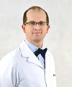 Urolog Tomasz Mutrynowski