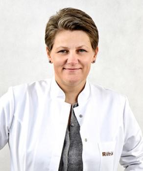 Katarzyna Woźniak lekarz dermatolog wenerolog Warszawa